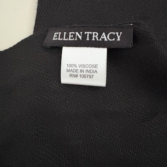 Ellen Tracy Black Pashmina Style Scarf 100% Viscose Fringe Wrap RN 105797 NEW - Picture 4 of 7